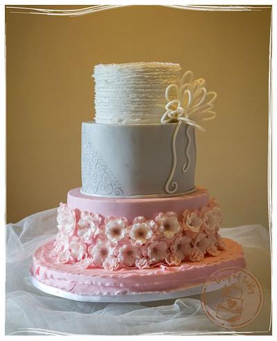 Gray&pink - Cake by cakebysaska
