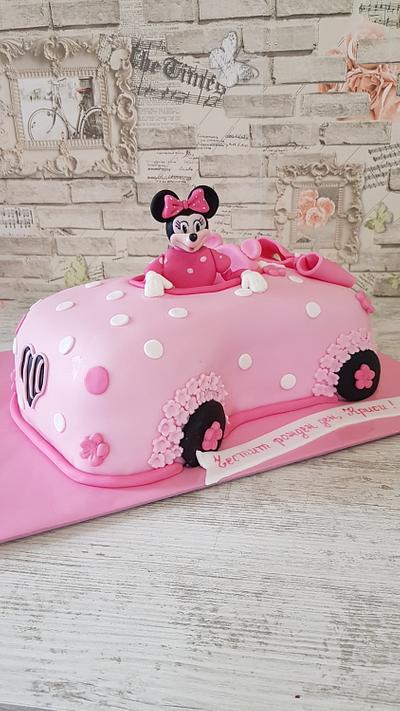 Minnie mouse  in car - Cake by the Cake