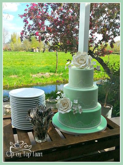 Mint green vintage wedding cake - Cake by Op en Top Taart