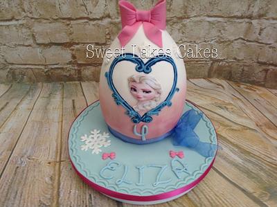 Frozen Elsa Kinder Egg - Cake by Sweet_Lakes_Cakes