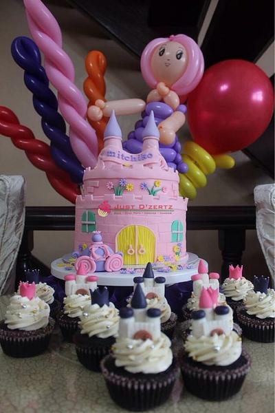 My princess' Castle - Cake by Mitchie Sisracon Cruz