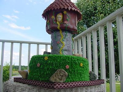 Rapunzel's Tower - Cake by horsecountrycakes