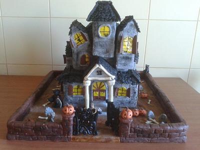 hunted house - Cake by Vera Santos