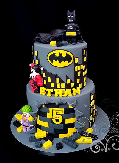 Batman Lego - Cake by GoshCakes