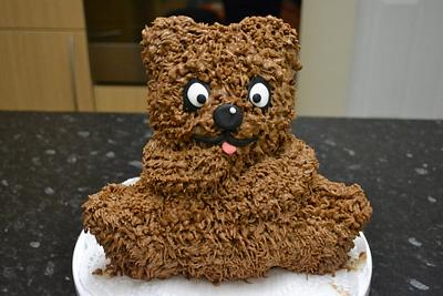 Teddy bear  - Cake by Niknoknoos Cakery