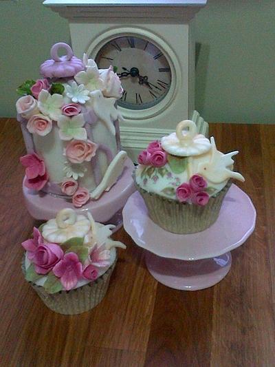 Miniature Bird Cages - Cake by Vintage Rose