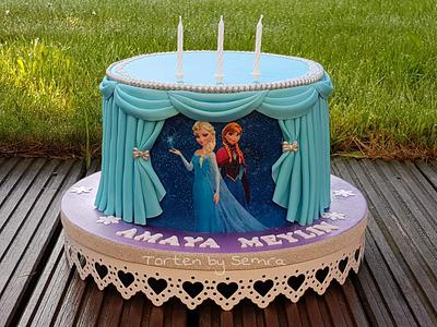 Elsa & Anna - Cake by TortenbySemra