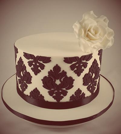 Simple,  yet elegant. - Cake by Lisa-Jane Fudge