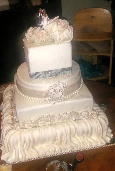 Wedding cake  - Cake by Taarart