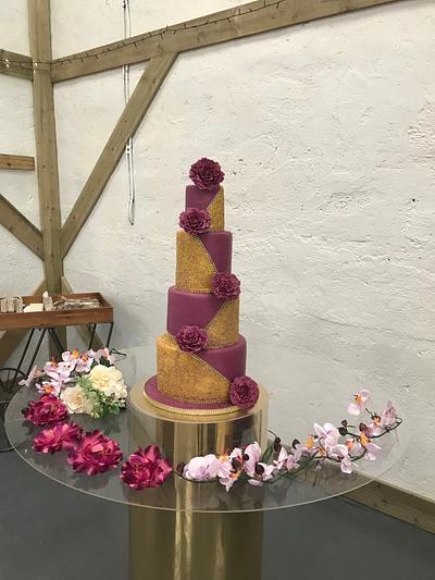 Wedding cake - Cake by Sheshescakes