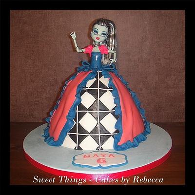 Monster high birthday cake - Cake by Sweet Things - Cakes by Rebecca