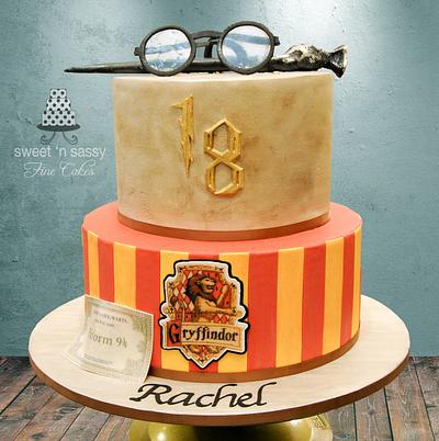 Harry Potter - Cake by Sandy Lawrenson - Sweet 'n  Sassy