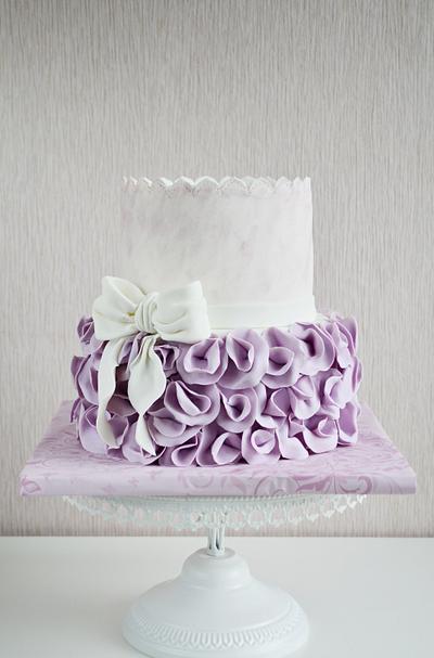 18th Birthday cake - Cake by benyna