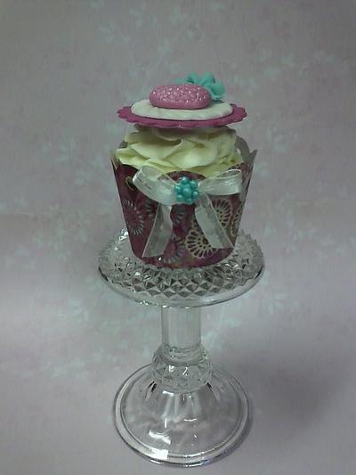 Valentine Cupcake - Cake by Cheryl's Creative Cakery