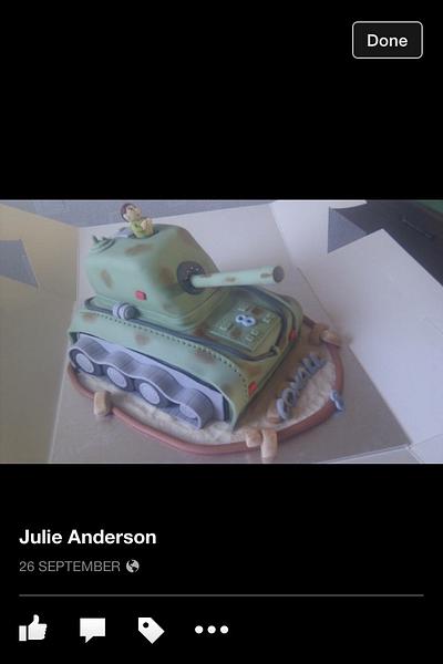 Army Tank cake - Cake by Julie Anderson