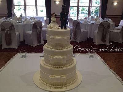 Star Wars wedding cake - Cake by Kelli Maree 