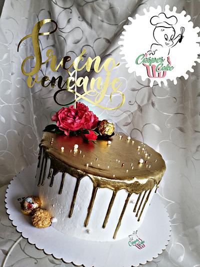 Gold drip - Cake by Casper cake