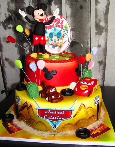 Mickey Mouse cake - Cake by COMANDATORT