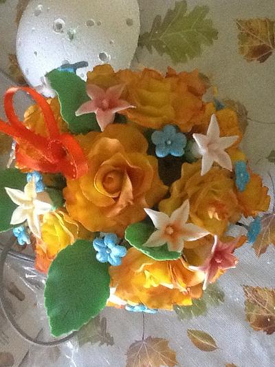 Rose Center Piece - Cake by Lyn Wigginton
