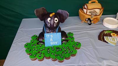 Baby shower - Cake by The Divine Goody Shoppe