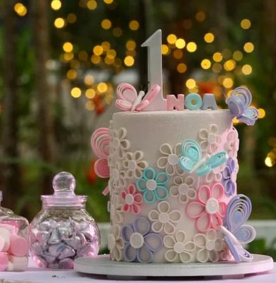 Sugar butterflies and Pretty flowers - Cake by Anna Mathew Vadayatt