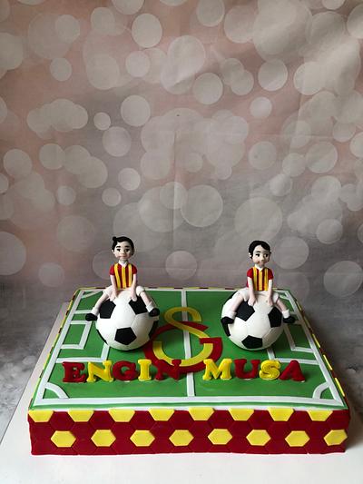 Galatasaray pastası - Cake by miracles_ensucre