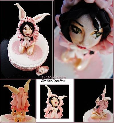 Follow the pink rabbit - Cake by Evy