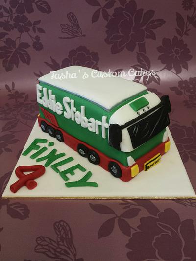 Eddie Stobart Lorry V2 - Cake by Tasha's Custom Cakes