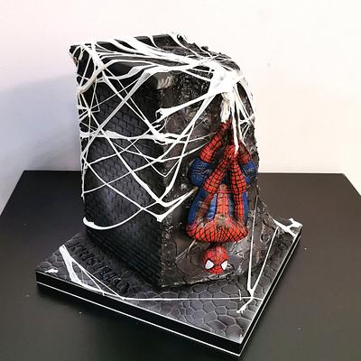Spider-man  - Cake by Tirki