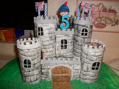 castle cake  - Cake by jens cakes