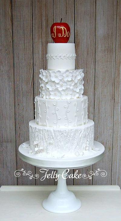 Snow White Wedding Cake - Cake by JellyCake - Trudy Mitchell
