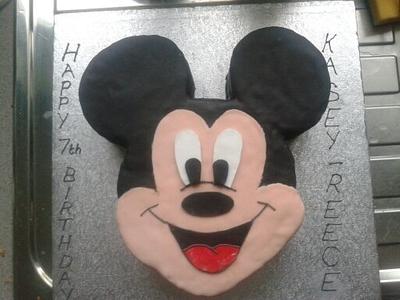 Mickey Mouse - Cake by stilley