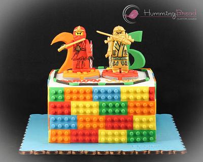 Ninjago Battle - Cake by HummingBread