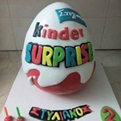 Kinder cake - Cake by Miavour's Bees Custom Cakes