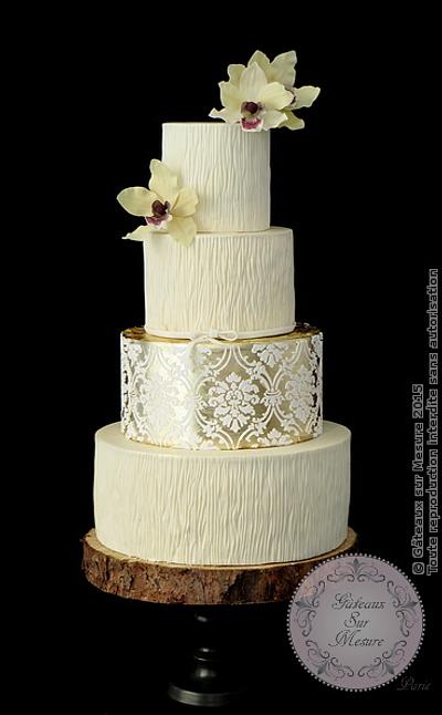 Gold Wedding Cake - Cake by Galina Duverne - Gâteaux Sur Mesure Paris