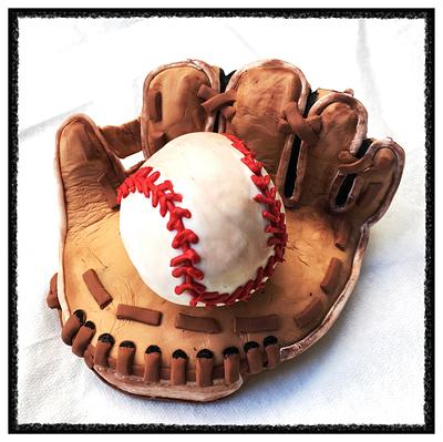 Baseball  - Cake by Live Love n Bake 