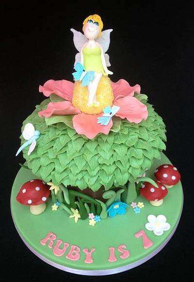Tinkerbell....my way - Cake by Charmaine 