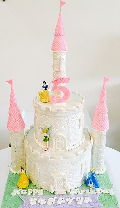 Disney princess castle  - Cake by Tiers of joy 