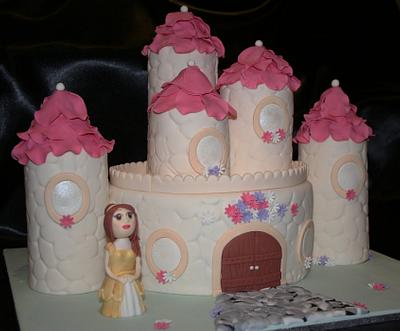 Princess Castle - Cake by Michelle Amore Cakes