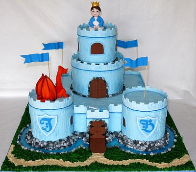 Castle cake - Cake by Romina Haiek