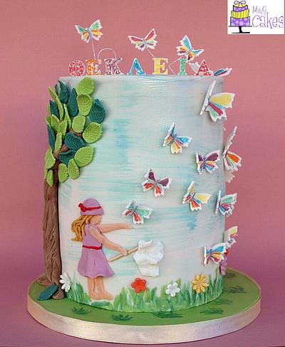 Chasing butterflies.. - Cake by M&G Cakes