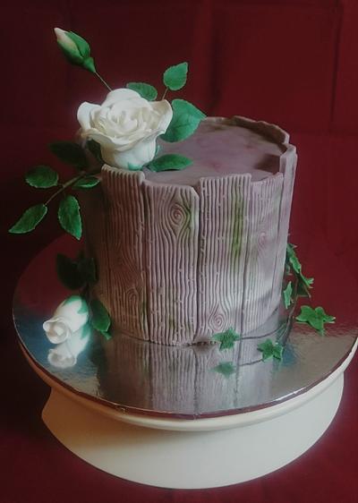 White Rose - Cake by SugarMagicCakes (Christine)