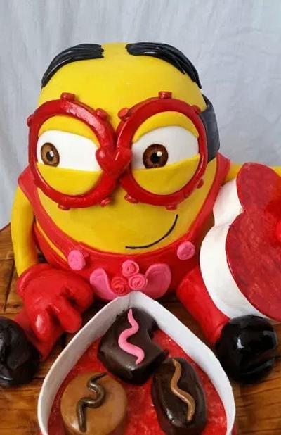 Minion in love!! - Cake by  Pink Ann's Cakes