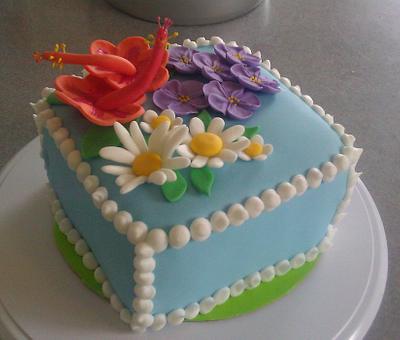 Flower Cake - Cake by Carrie