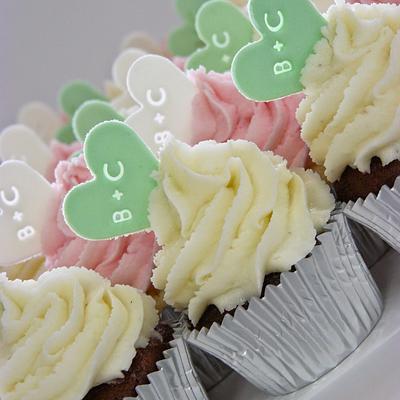 Personalized Mini Cupcakes  - Cake by The Cup Cake Taste 