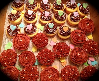 Valentine's Day  - Cake by Heidi