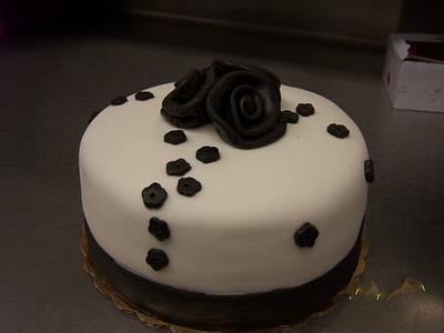 Black & White - Cake by kathy 