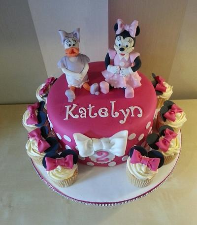 Minnie Mouse and Daisy Duck! - Cake by lisa-marie green