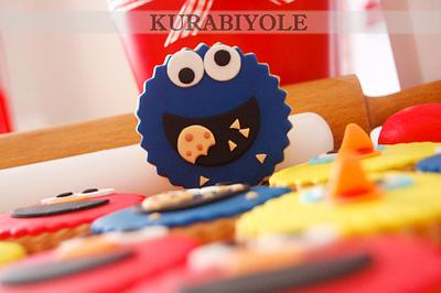 cookie monster.. - Cake by ESRA HACIOĞLU (Kurabiyole)