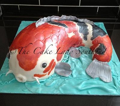 Koi carp - Cake by Gwendoline Rose Bakes